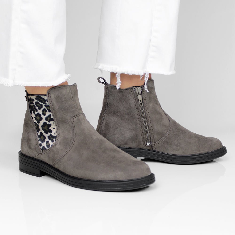Minfot Bou Chelsea Boots Dame Stretch Nubuck Stone Leopard