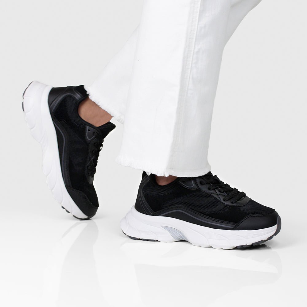 Minfot Joy Sneakers Dame Mesh Semsket skinn Svart Hvit