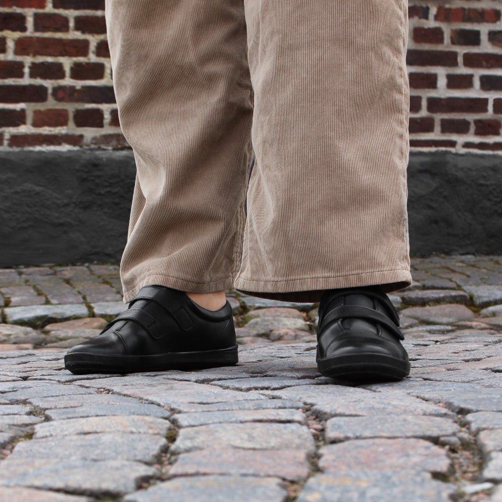 Produktbild 2 - Minfot Aveny Skinn Sneaker med Kardborreband Svart