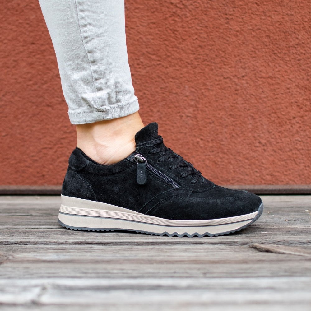 Minfot Cloe Sneaker Dame Glidelås Semsket skinn Svart