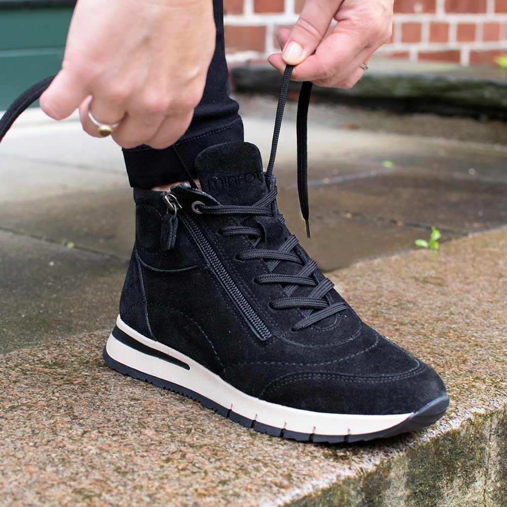 Minfot Luna Høy Sneaker Semsket skinn Svart