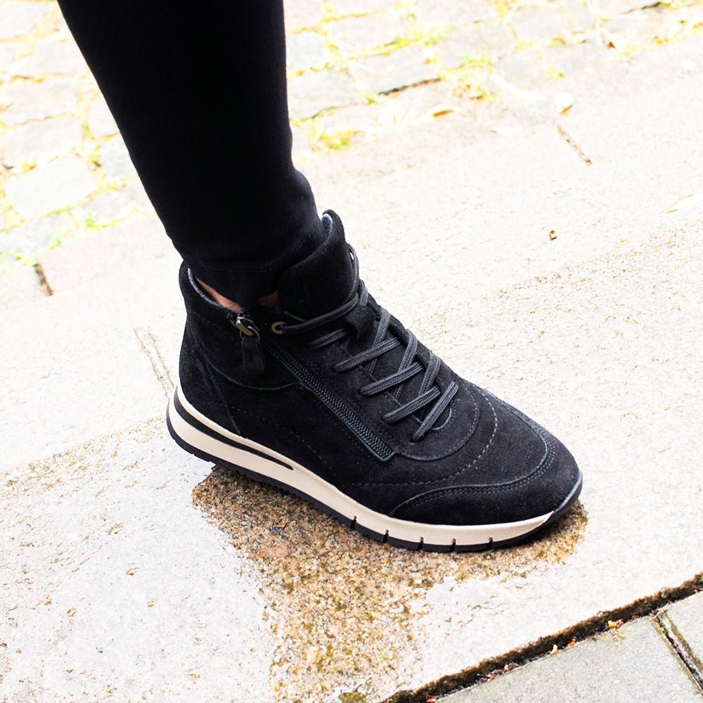 Minfot Luna Høy Sneaker Semsket skinn Svart
