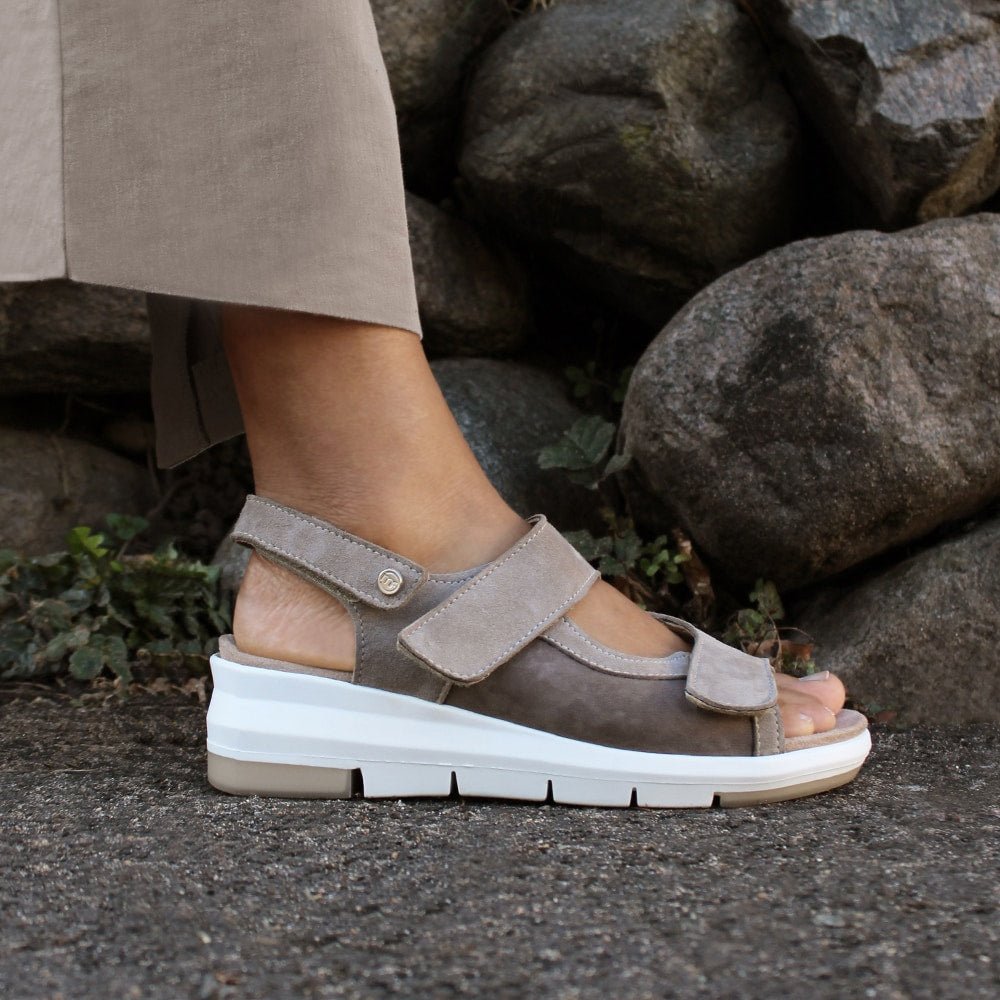 Minfot Sandal Komfort Bea Hælrem Stretch Semsket skinn Beige