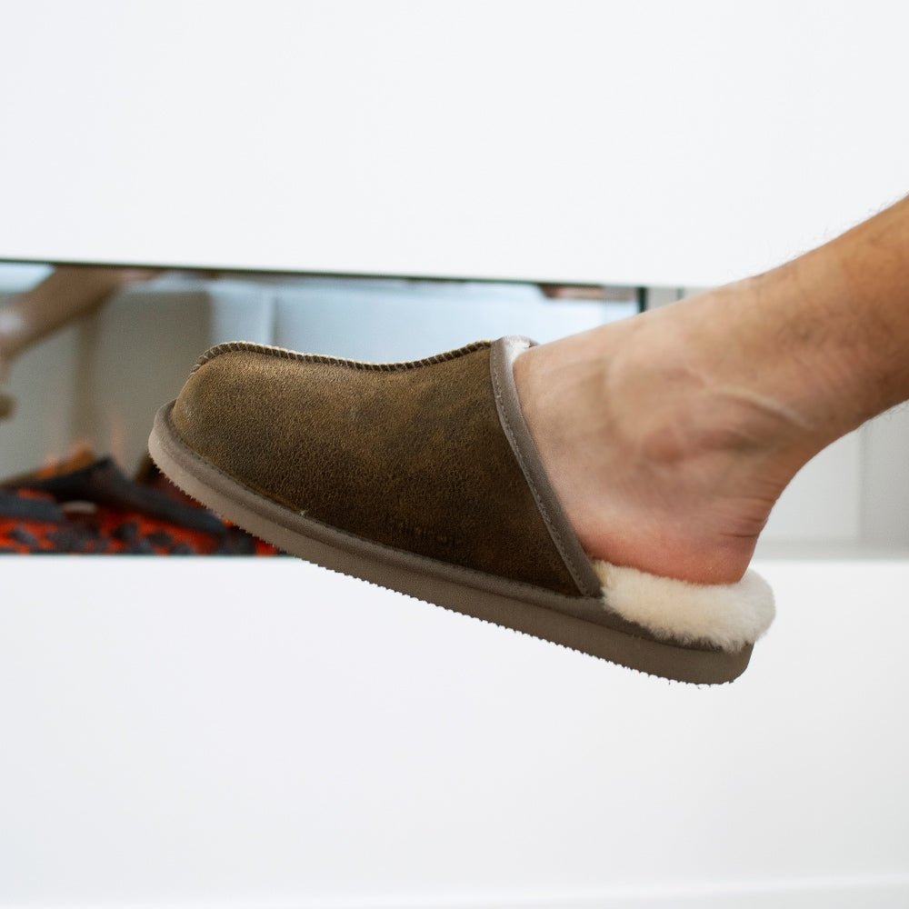Minfot Saueskinntøfler Slip-on Orust med såle Waxed Stone
