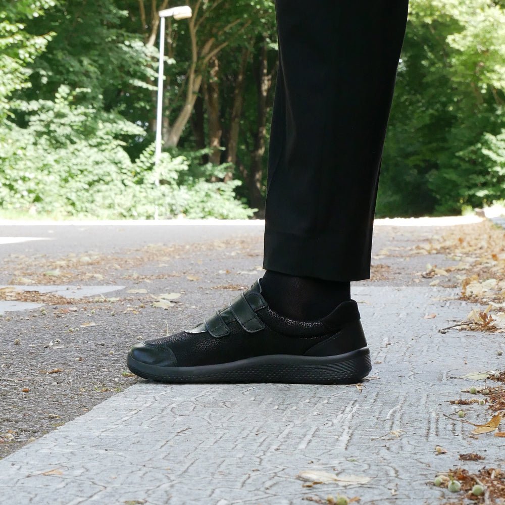 Minfot Way Sneaker Bred Stretch med Borrelås Svart