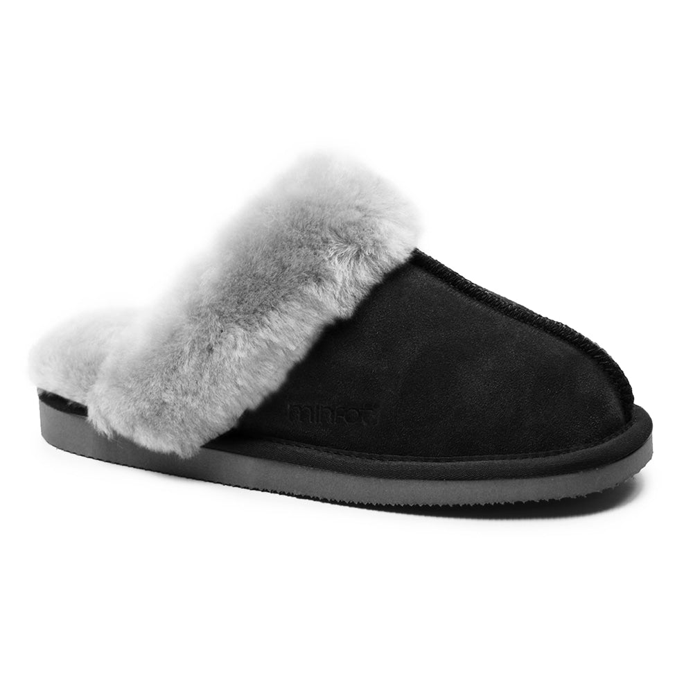 Minfot Saueskinntøfler Slip-on Duved med såle Svart