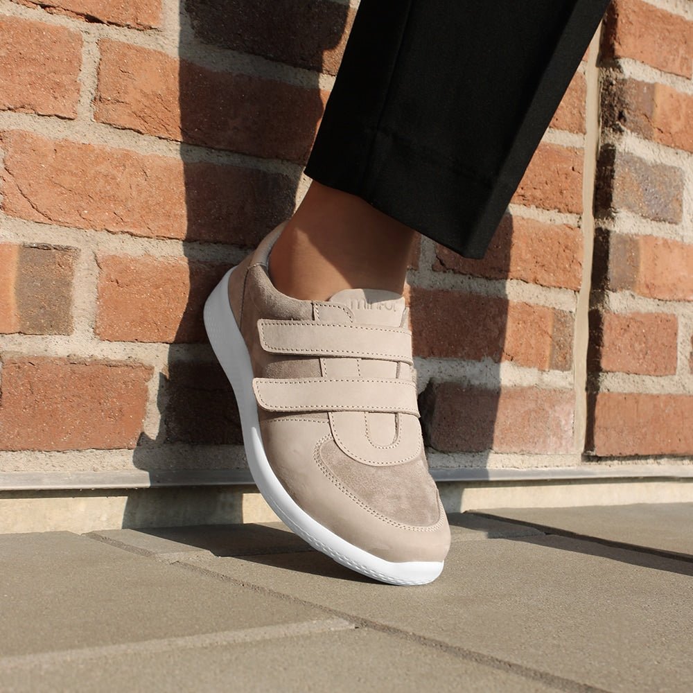 Minfot Way Sneaker Bred Stretch med Borrelåsband Beige
