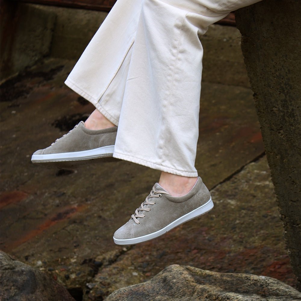 Minfot Aveny Sneaker Dame Semsket skinn Khaki
