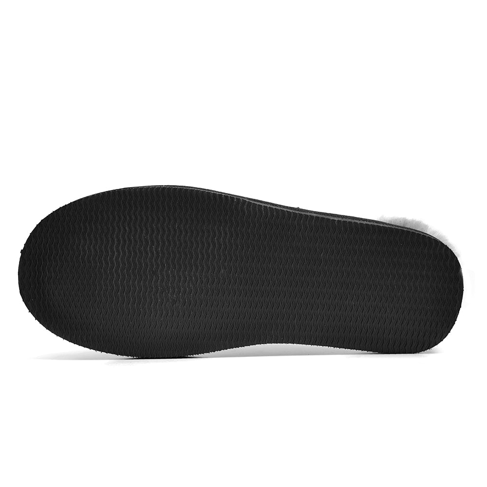 Minfot Saueskinnstøfler Slip-on Orust med sula Svart