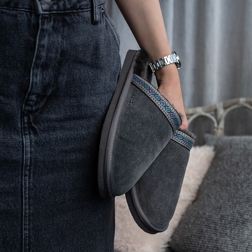 Minfot Saueskintøfler Slip-on Myre med såle Grå