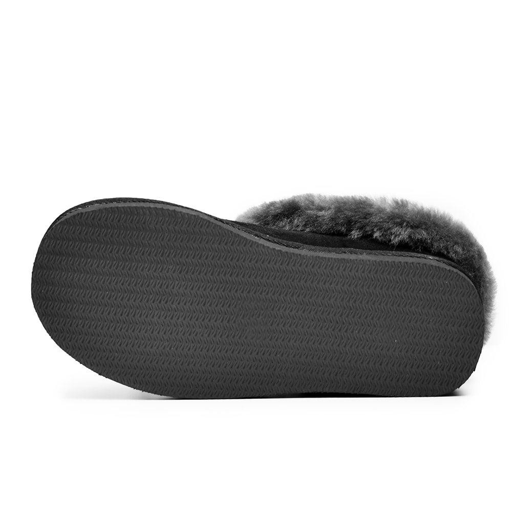 Minfot Saueskinnstøfler Bergen med såle Svart