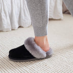 Minfot Saueskinntøfler Slip-on Duved med såle Svart