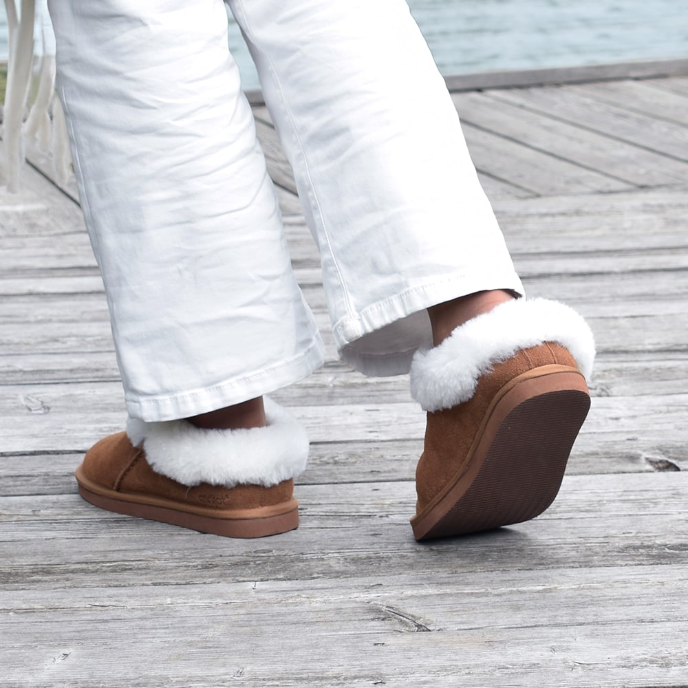 Minfot Saueskinnstøfler Bergen med såle Chestnut