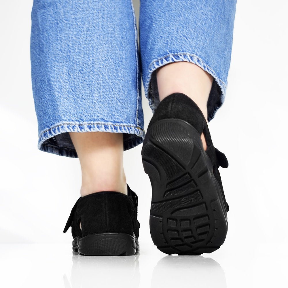 Minfot Sandaler Justi Svart Semsket skinn