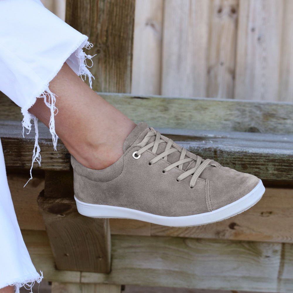 Minfot Aveny Sneaker Dame Semsket skinn Khaki