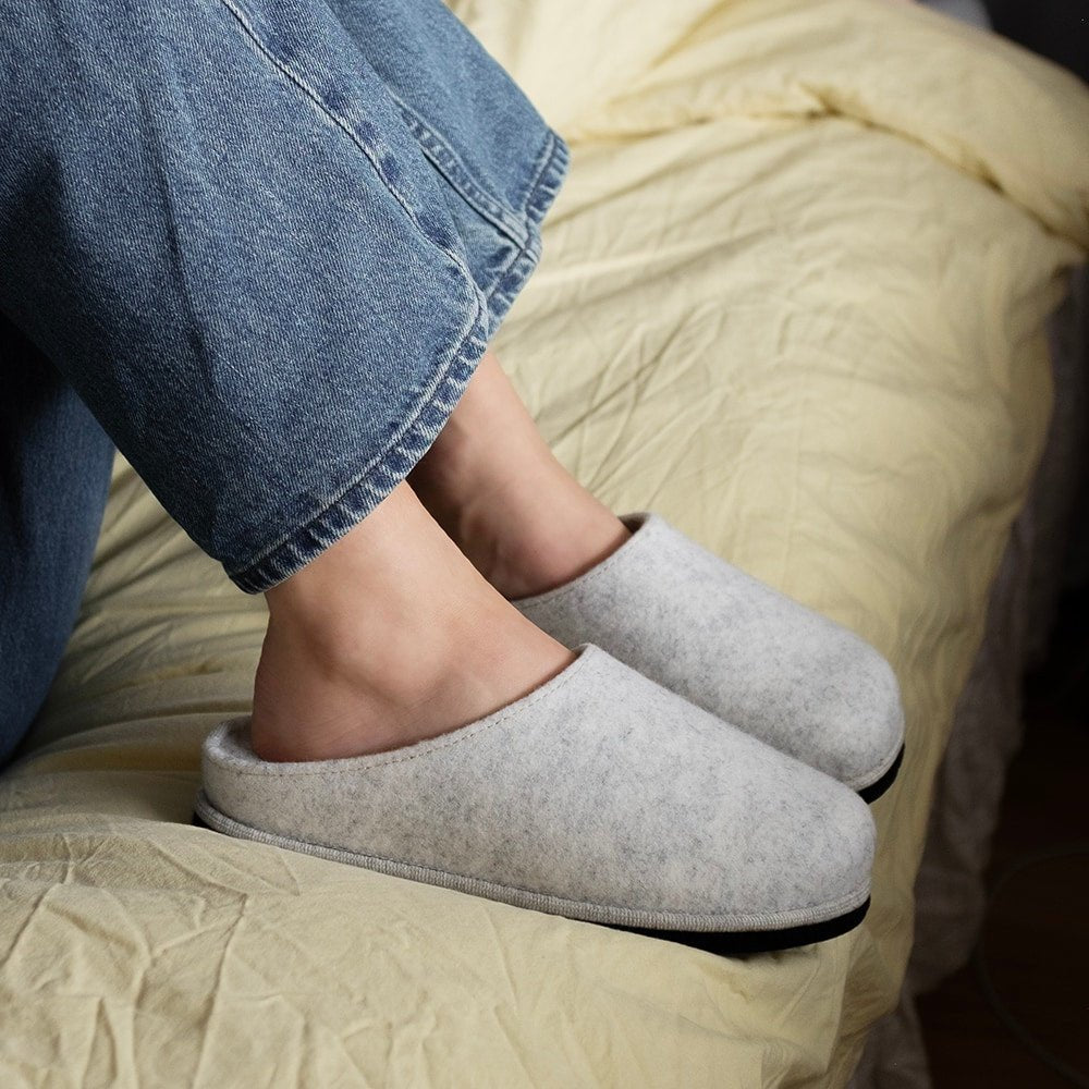 Minfot Tøfler Slip-on Viken Ull Lysegrå