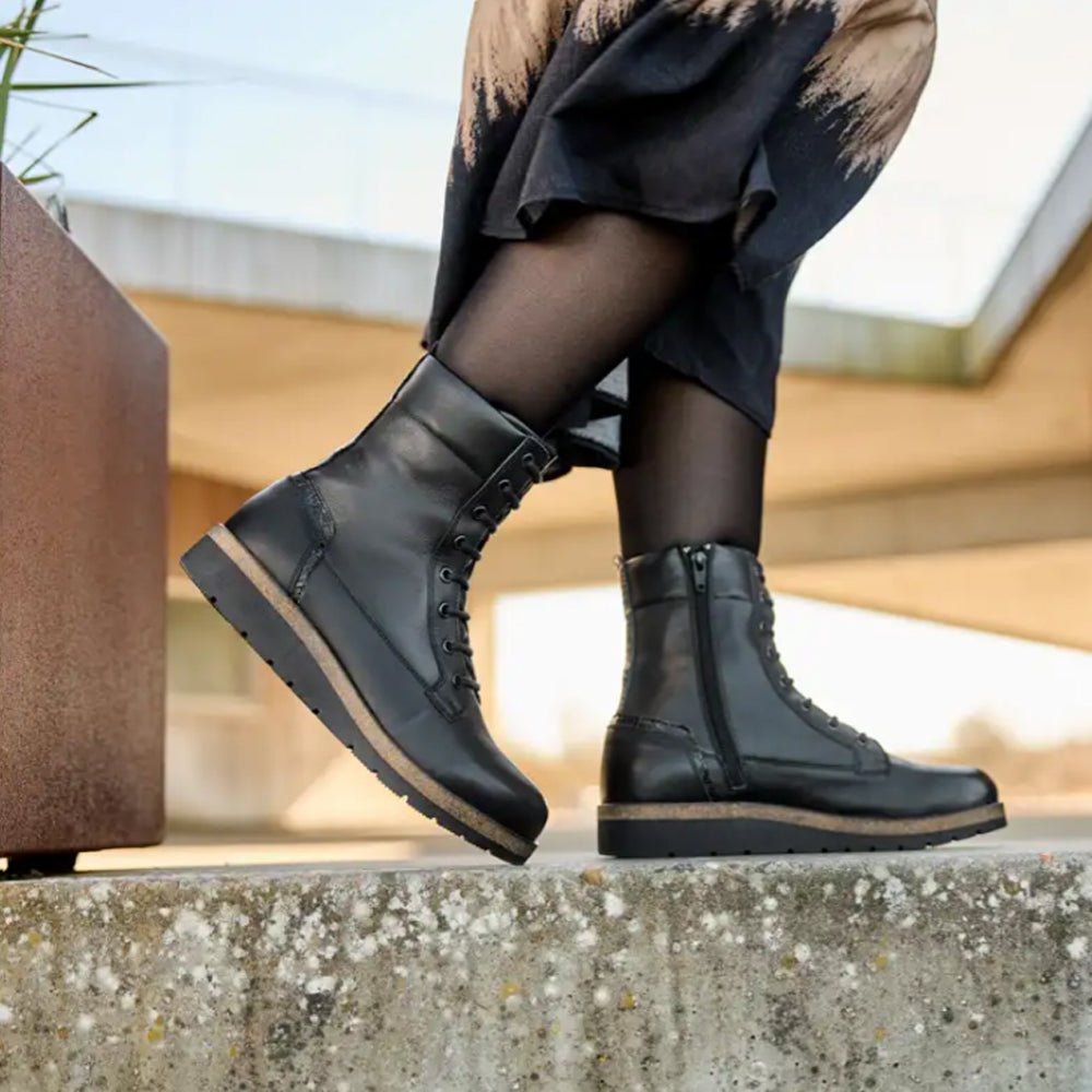 Produktbild 2 - New Feet Linn Breda Boots Snörning Dragkedja Svart