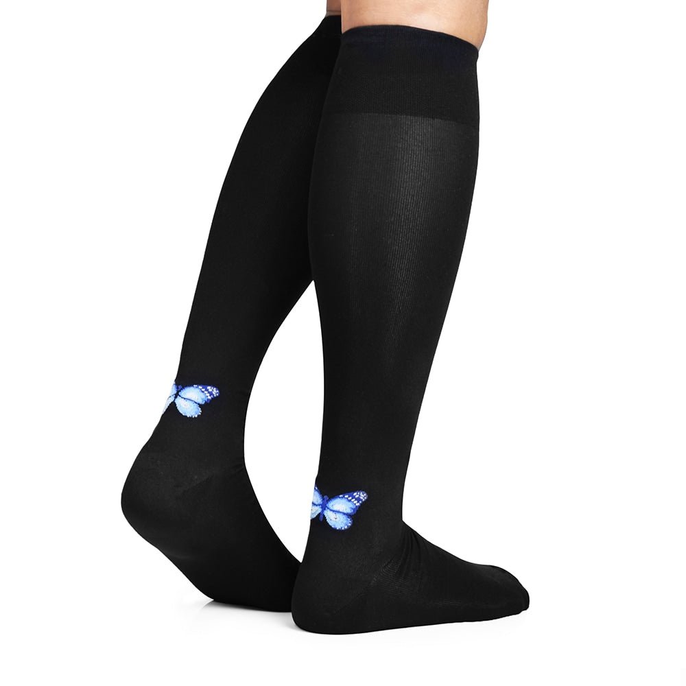 nylon-strumpor-svarta-med-kompression-minfot-fjaril-bla