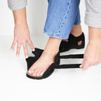Minfot Sandaler Justi Svart Semsket skinn