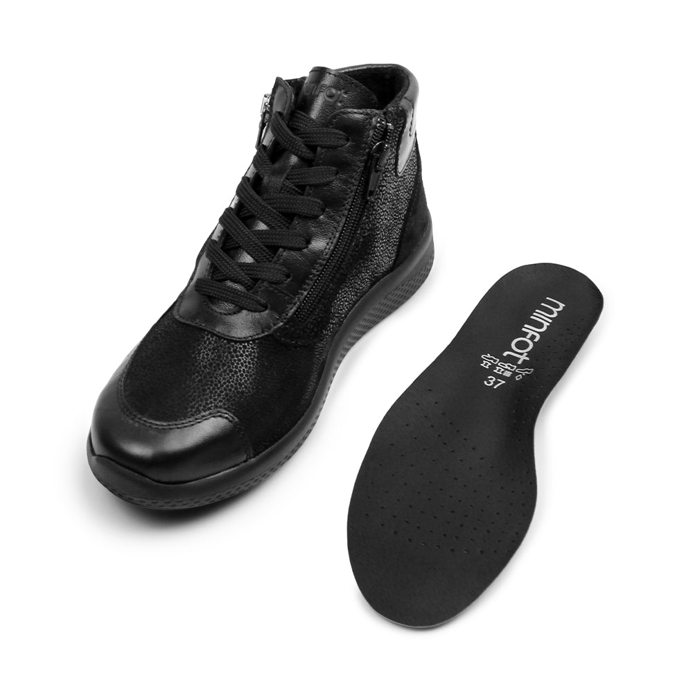 Minfot Way Høy Sneaker Bred Stretch Svart