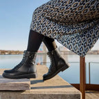 RESALE New Feet Annie Boots Snörning Dragkedja Svart