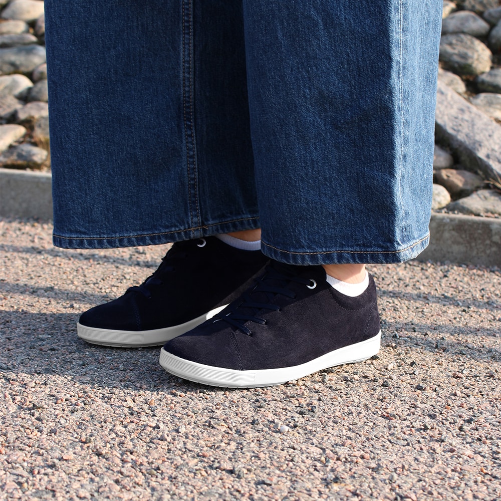 Minfot-Aveny-Sneaker-Mocka-navy-damskor-snörning.jpg