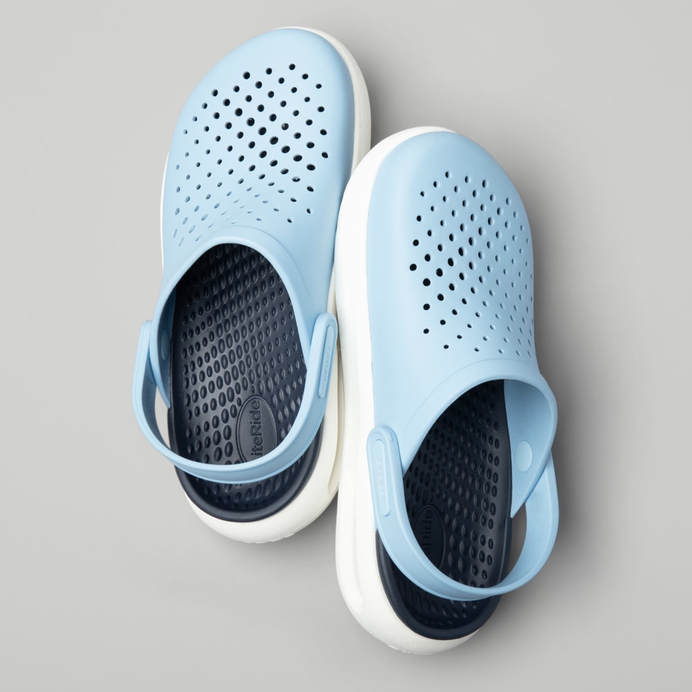 crocs-inmotion-clog-blue-calcite.jpg